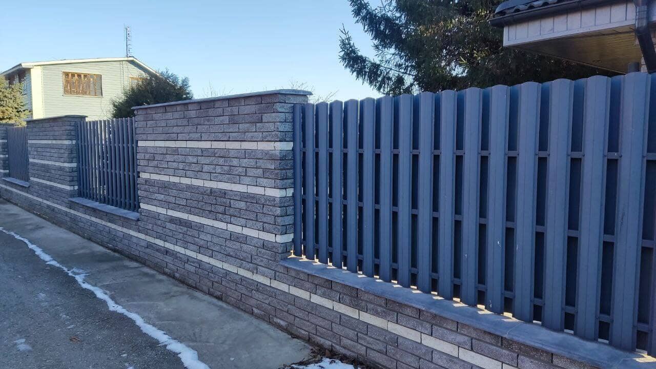 забор из штакетника RAL7024/7024 Серый графит двусторонний фото2 в Димитровграде