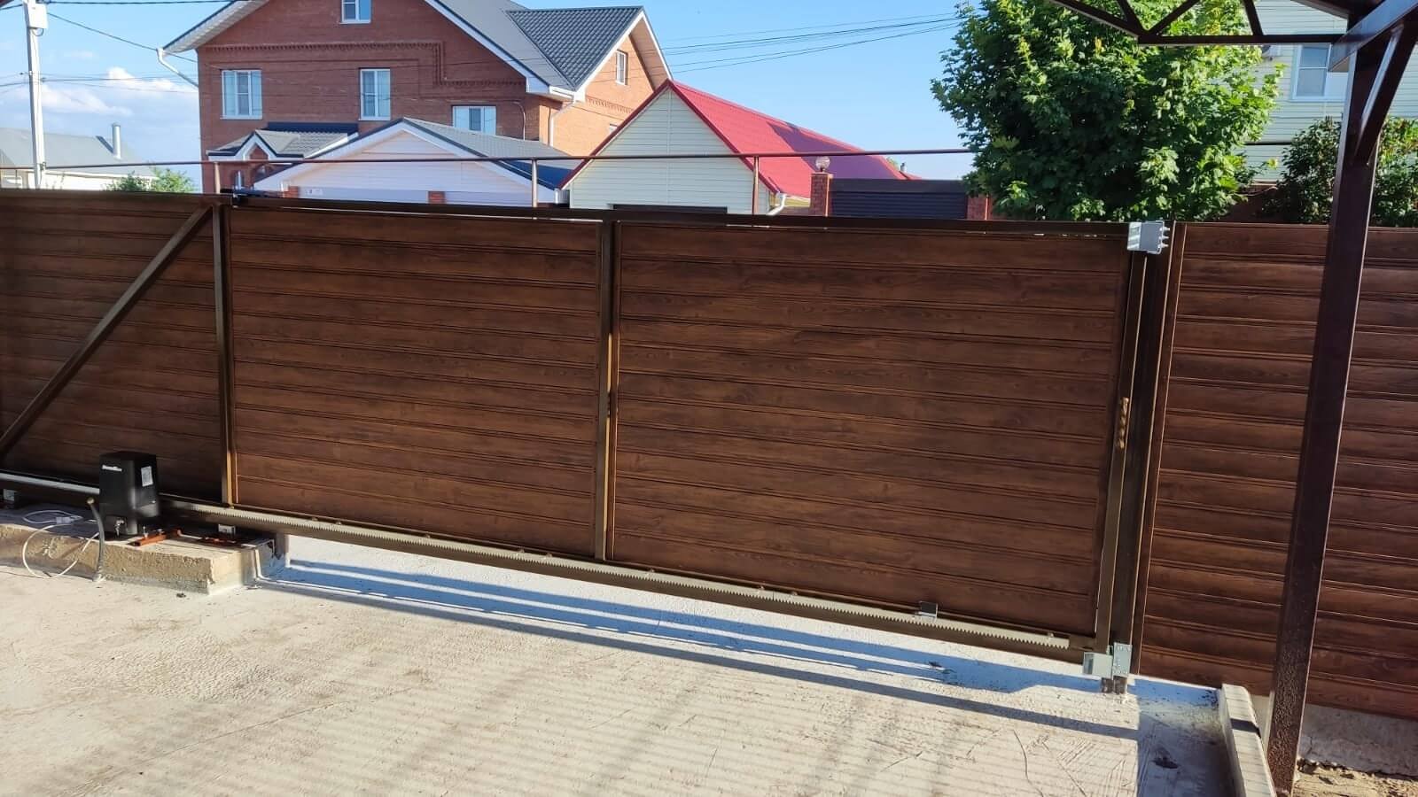 Забор-ранчо из металлопланкена 76м Printech Каштан 2-х сторонний фото3 в Димитровграде