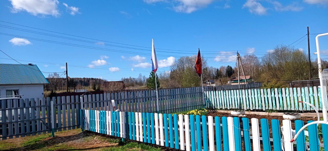 Забор из евроштакетника 16м RAL5021 Морская Волна, RAL9003 Белый фото 3 в Димитровграде